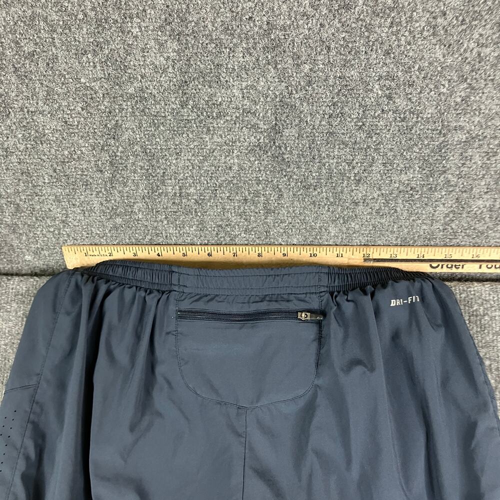 Nike Dri-FIT Shorts Mens XL Navy Blue Athletic Training Running Gym Lightweight - Picture 8 of 9